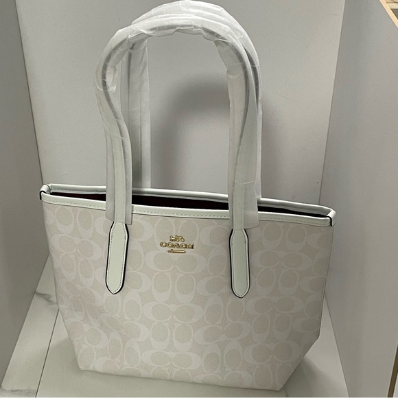 Coach Handbags - Coach White Tote Bag